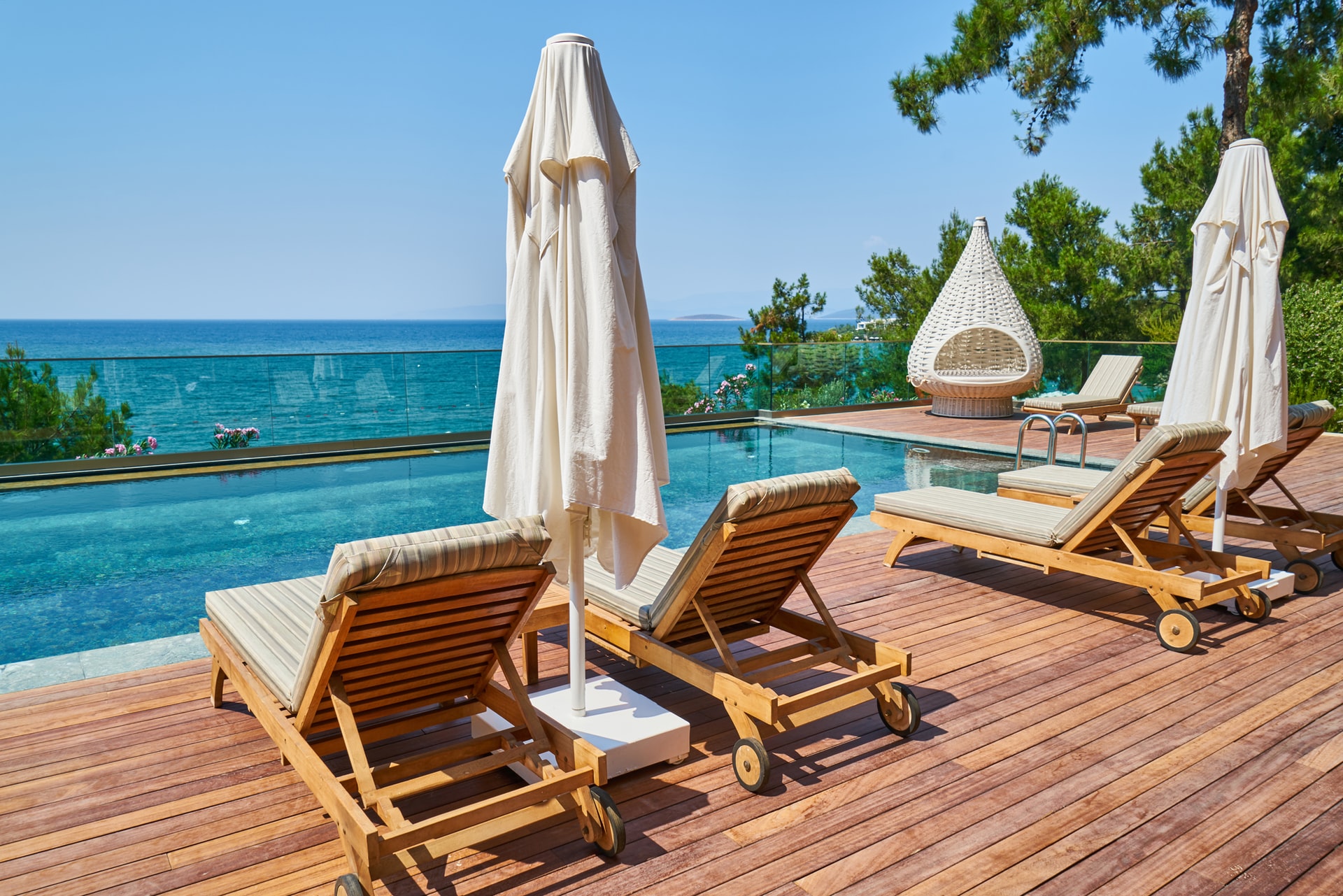 A resort in Turkey representing a case where an Ontario judge ordered a mother a child to spend one month at a resort in Turkey to allow the father to spend time in person with his child
